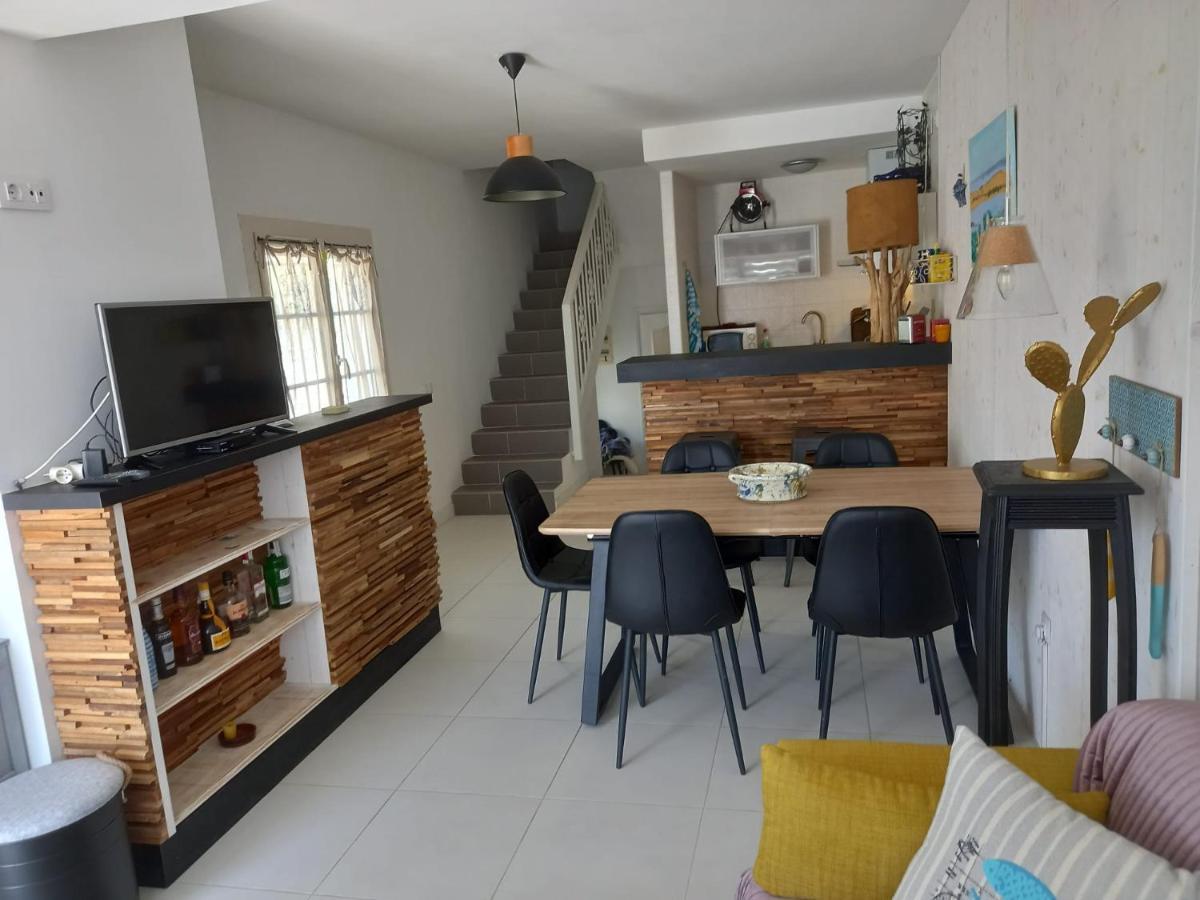 Monleon Villa A 10 Minutos De La Playa 2 Parking Gratuito Росес Екстериор снимка