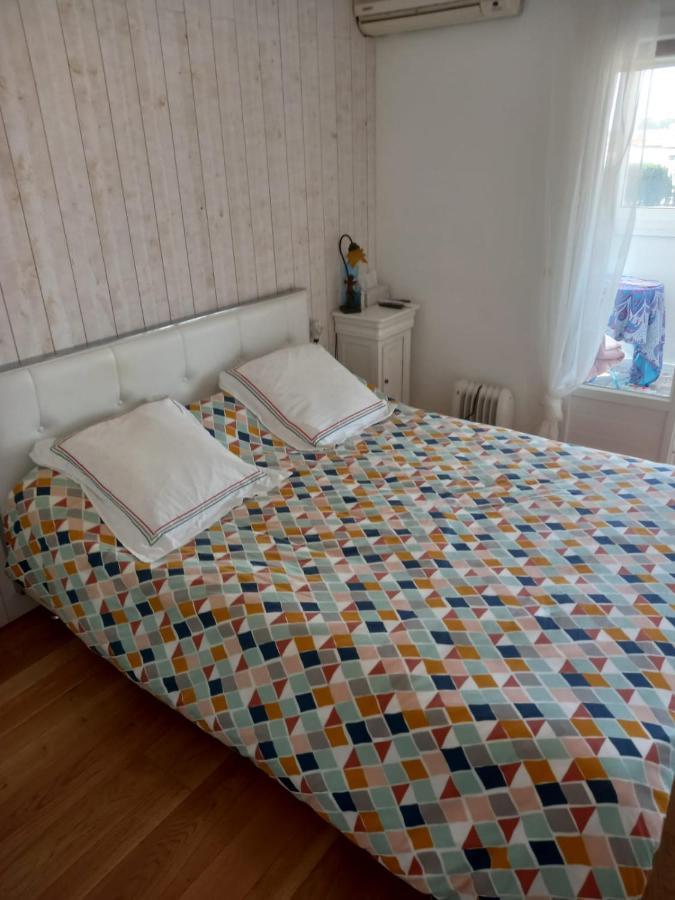 Monleon Villa A 10 Minutos De La Playa 2 Parking Gratuito Росес Екстериор снимка
