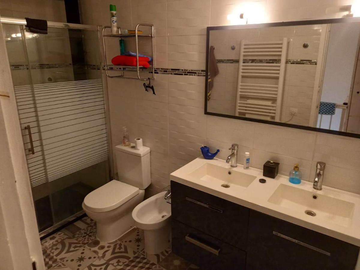 Monleon Villa A 10 Minutos De La Playa 2 Parking Gratuito Росес Екстериор снимка